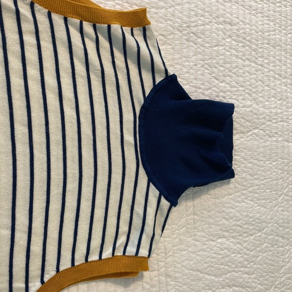 ModCloth women size medium sleeveless turtleneck, cream, navy strips, gold trim - Picture 3 of 5